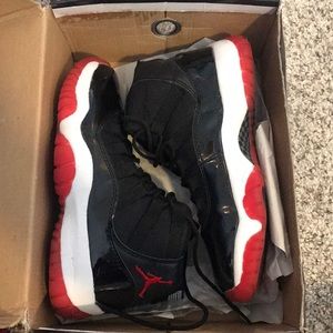 Michael Jordan Bred 11s